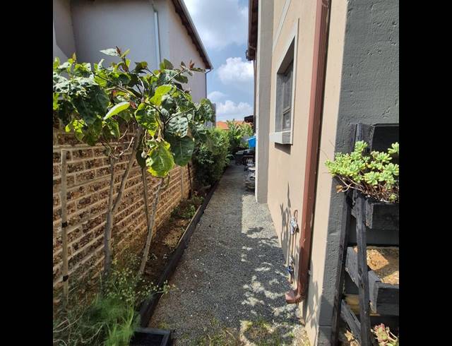 3 BEDROOM PROPERTY TO RENT IN PARKRAND